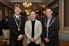 Andrew Fleming President Londonderry Chamber with special guest boxer Carl Frampton MBE and James Kilgore President Causeway Chamber at the VIP drinks reception before the President\'s Annual Dinner, held at the Royal Court. 29 Presidents Dinner Formal